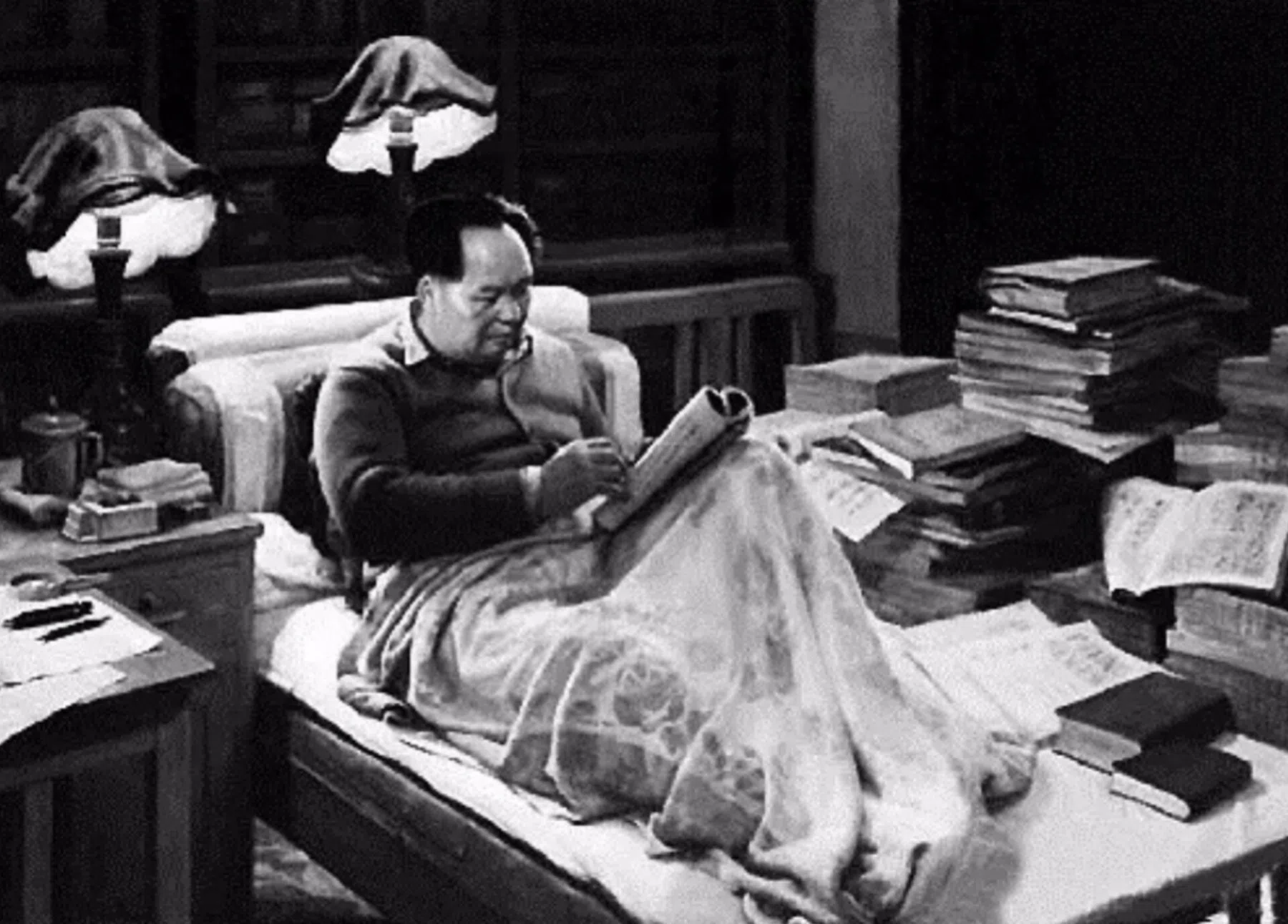 माओ त्से-तुंग : जापान के खिलाफ गुरिल्ला युद्ध में रणनीति की समस्याएं, मई 1938