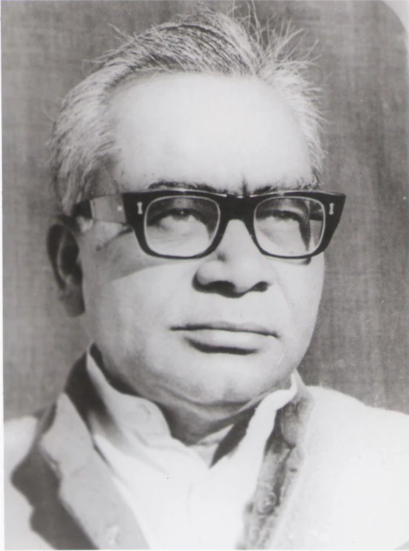 राम मनोहर लोहिया ने शूद्रों को बनिया नेतृत्व को स्वीकार करने के लिए प्ररित किया. लोहिया का समाजवाद आज भी शूद्रों के राजनीतिक मोबलाइजेशन के लिए मुख्य आधार है, खासतौर पर उत्तर भारत में.