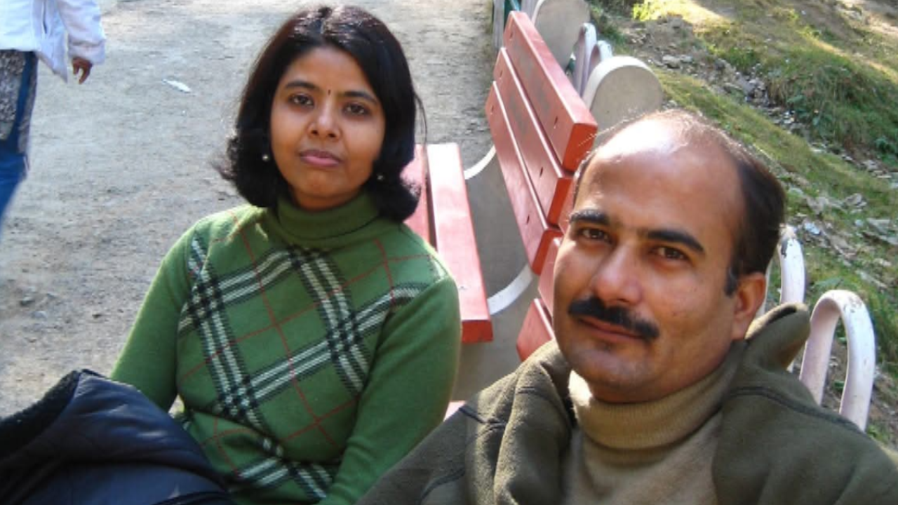 भारत : अवसरवाद, परिसमापनवाद और संशोधनवाद के खिलाफ संघर्ष तेज़ करें !